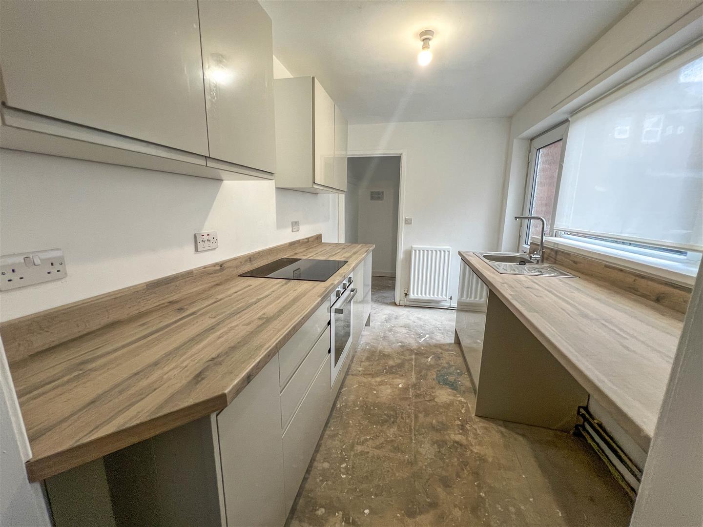 2 Bedroom Flat - Purpose Built